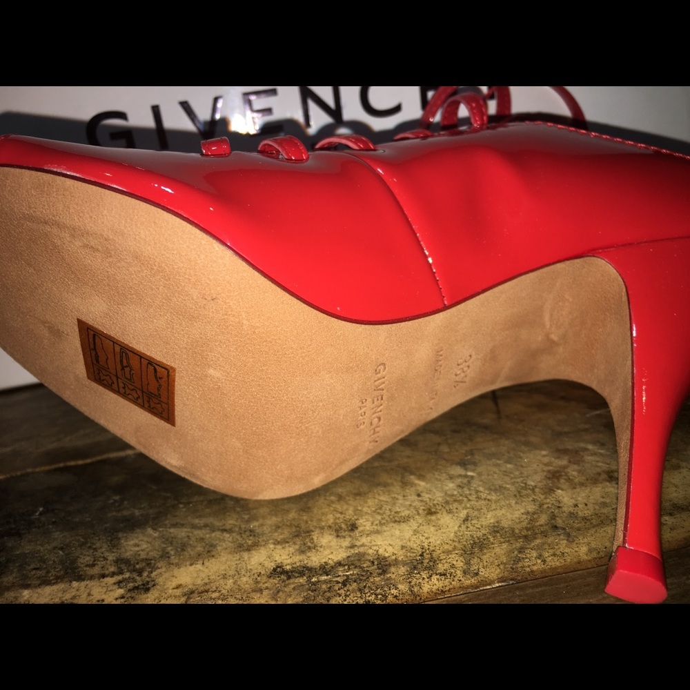 New Givenchy Patent Leather Lace-up Mules - Picture 5 of 8